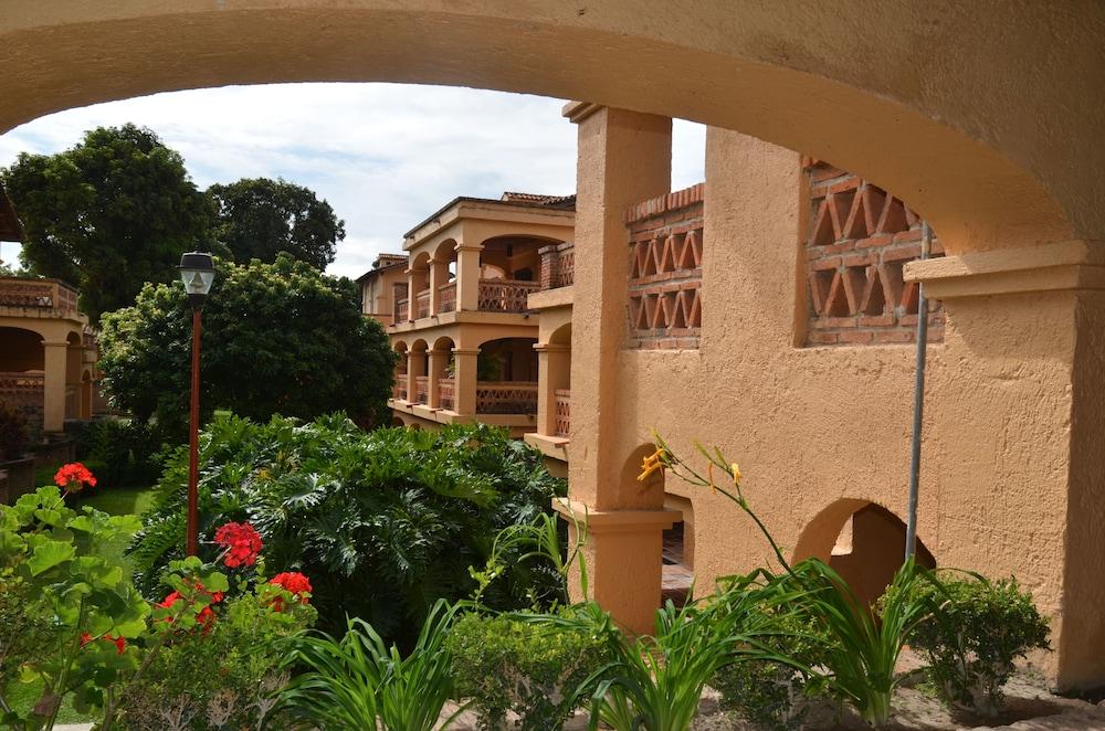 Villas Danza Del Sol Ajijic Buitenkant foto